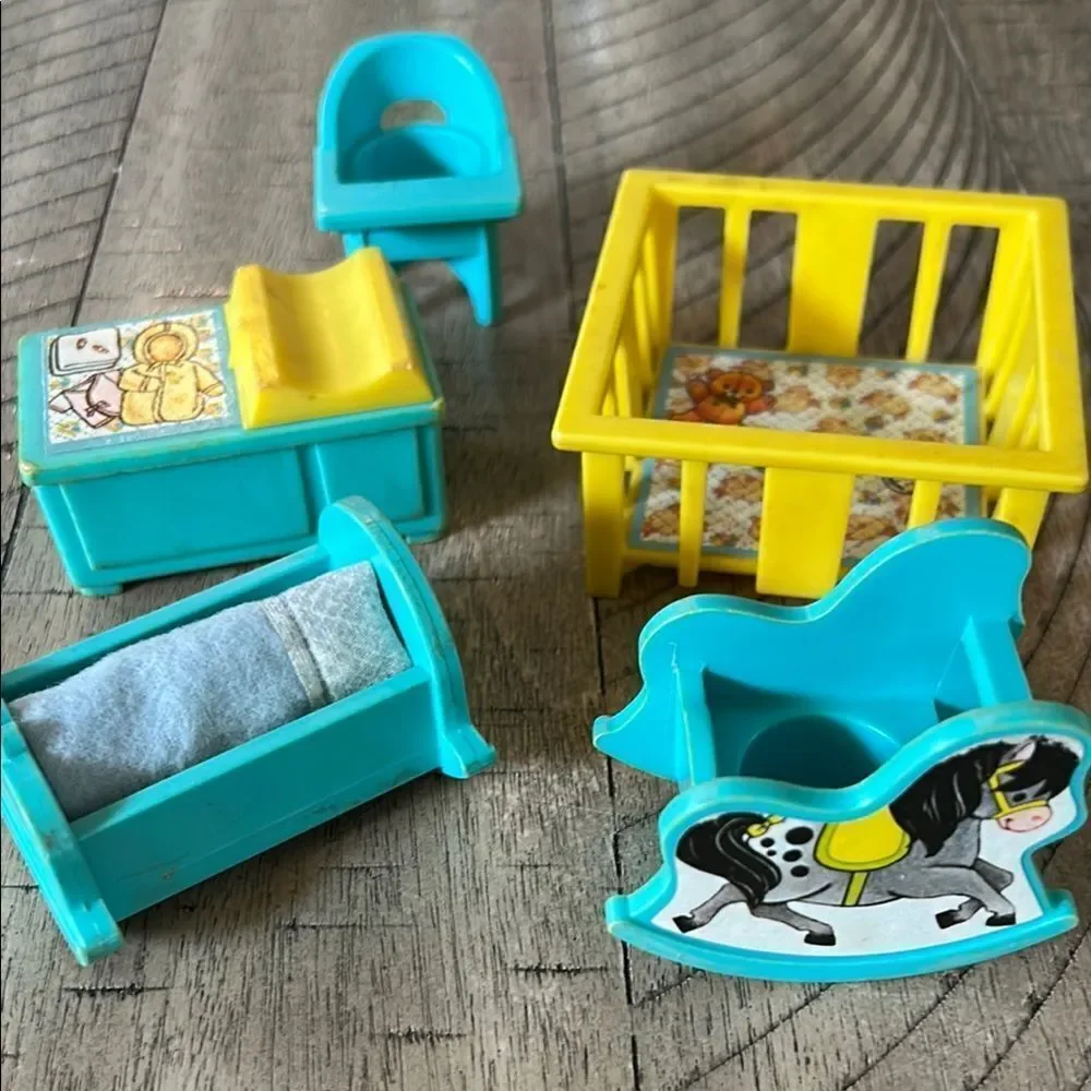 Vintage 1972 made in USA 🇺🇸 Fisher Price Nursery Set